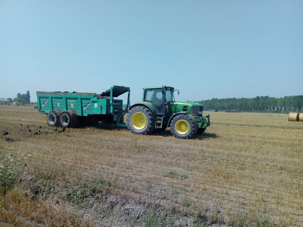 Sequestro di Carbonio e mancate emissioni di CO2 conseguenti all’attività di recupero in agricoltura di fanghi biologici di depurazione immagine decorativa